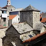 Muco Varos Split
