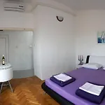 Muco Varos Apartman