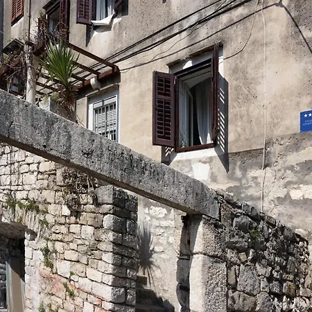 Muco Varos Appartamento Spalato